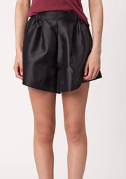 Sutton Shorts // Black