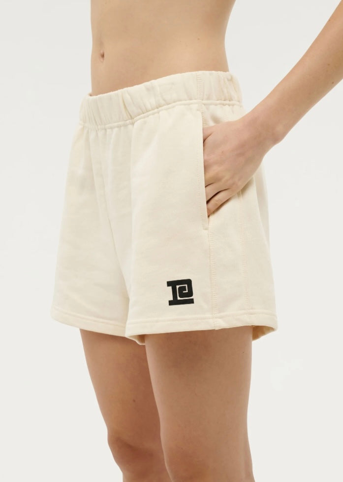 Millennium Short // Whisper White