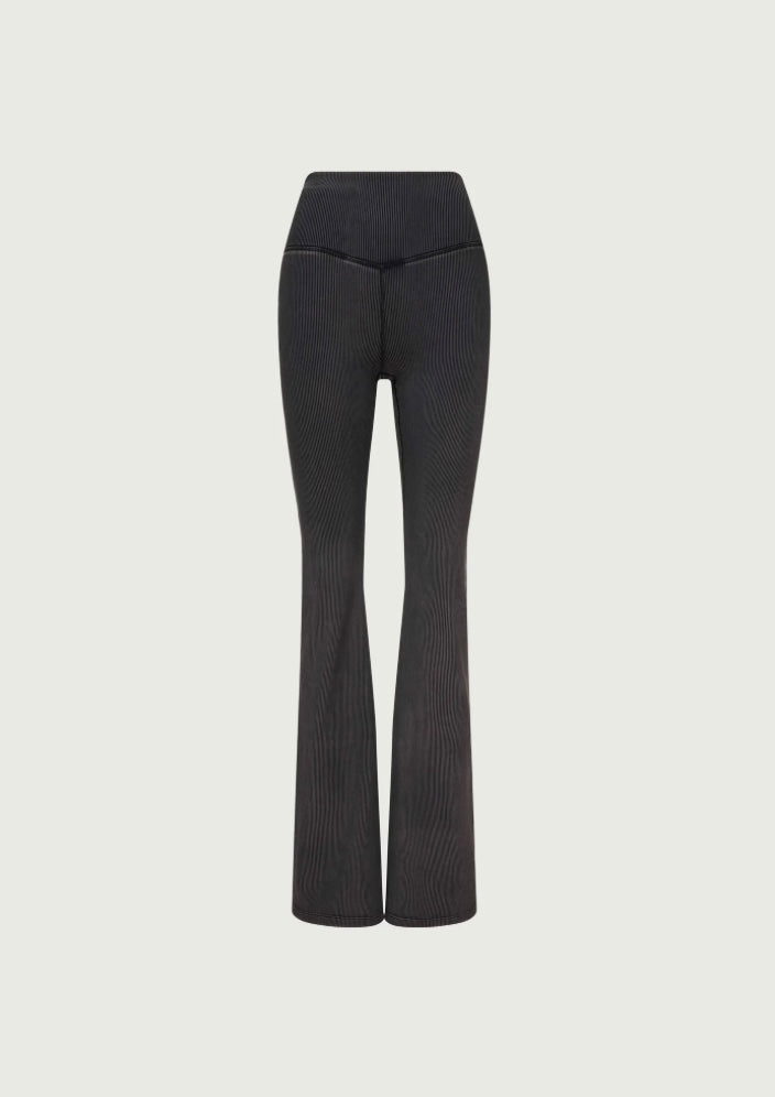 Actualise Legging // Washed Black