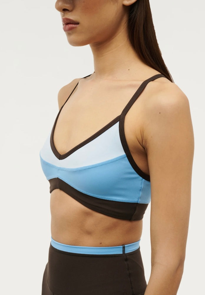 Overland 2 Sports Bra // Bright Blue