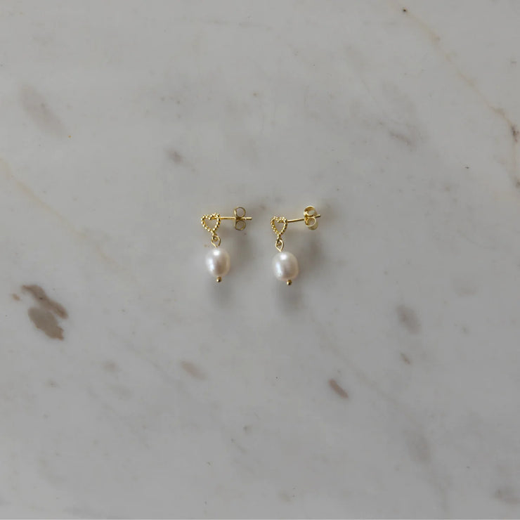 Pearly Dotty Love Studs // Gold
