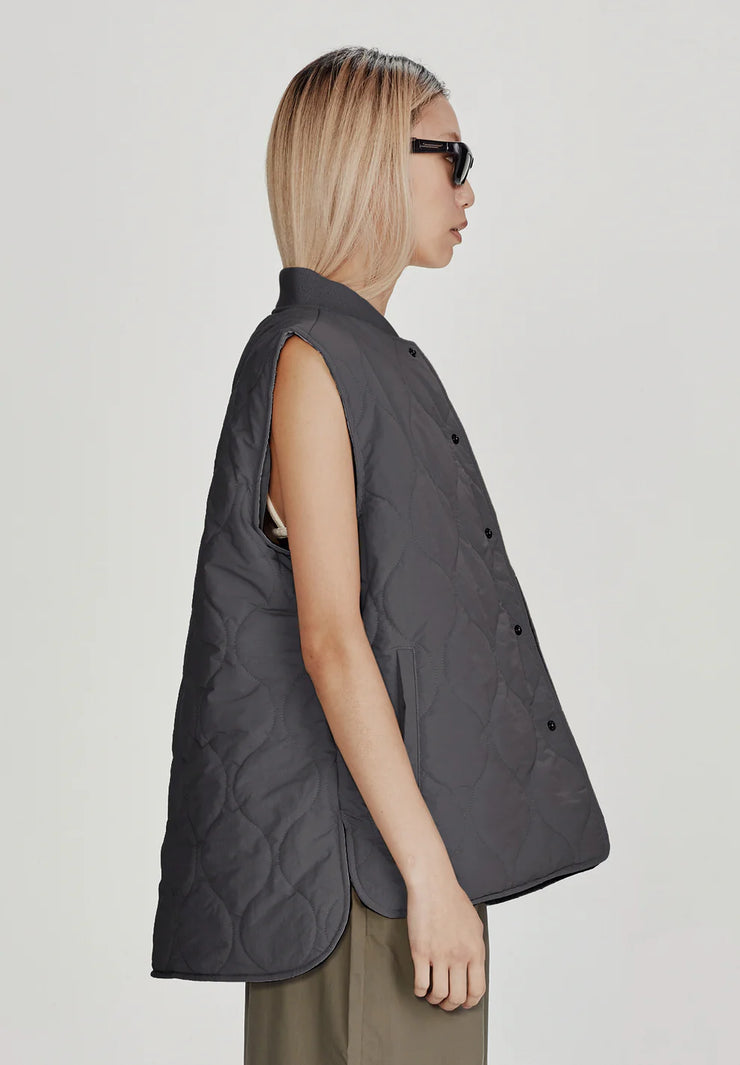 Quilted Vest // Charcoal